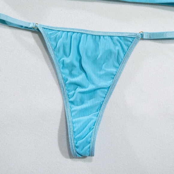 Classy Blue Lace Stretch Bra + Panty Set - Picture 13 of 16